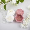 天鹅绒六角戒指盒-盒子外烫金-盒子内UV ( 稿件大小-（烫金：2.7*2.3CM-稿件格式PLT）（UV4.3*3.8CM-稿件格式PNG)）